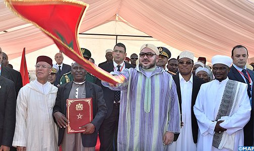 الملك يعطي انطلاقة أشغال بناء مسجد “محمد السادس” بتنزانيا