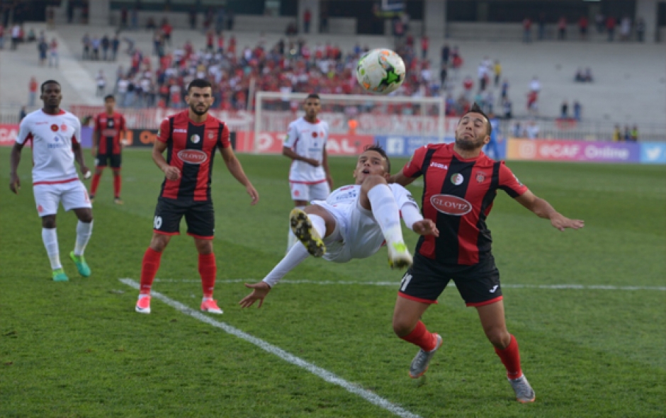 شاهد مباراة الوداد البيضاوي واتحاد العاصمة الجزائري