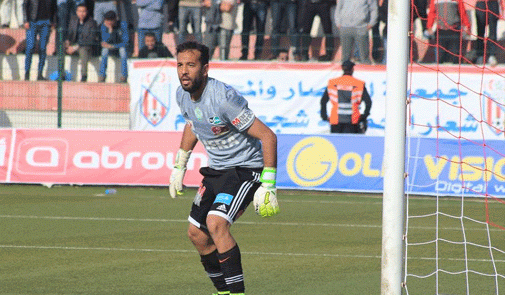 الحارس الزنيتي يغيب عن مباراة الديربي بين الوداد والرجاء