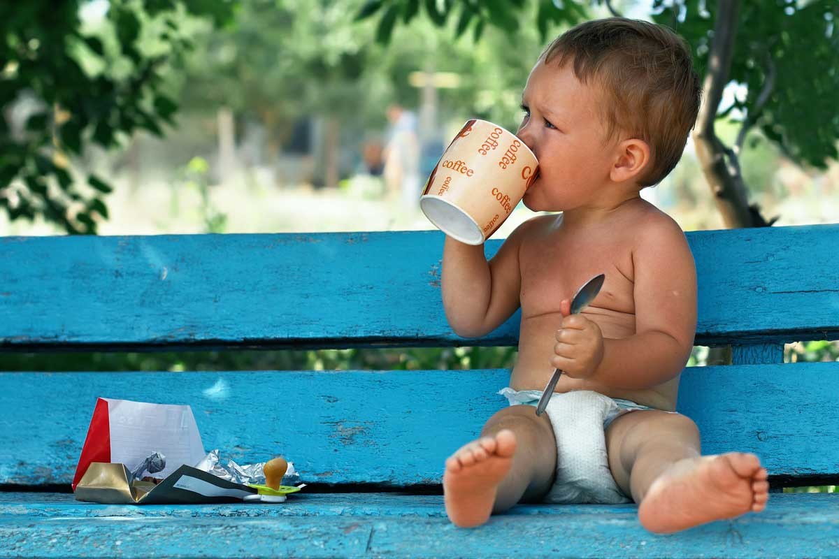 دراسة تحسم جدل تأثير القهوة على الاطفال