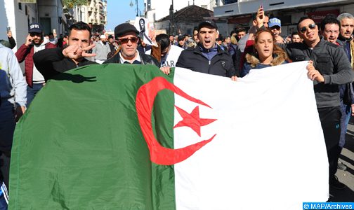 الجزائر… تجدد مسيرات الحراك الشعبي المطالبة بالتغيير الجذري للنظام