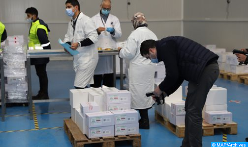 رسميا… المغرب يتسلم شحنة جديدة من لقاحات كورونا بموجب آلية “كوفاكس”