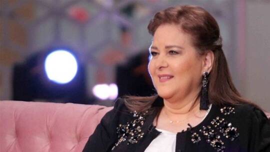 الفنانة دلال عبد العزيز تعاني من مشكلة صحية كبيرة