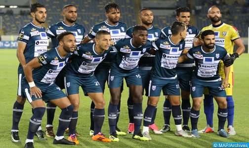 نادي اتحاد طنجة يتعاقد رسميا مع المدرب الأرجنتيني ميغيل أنخيل غاموندي