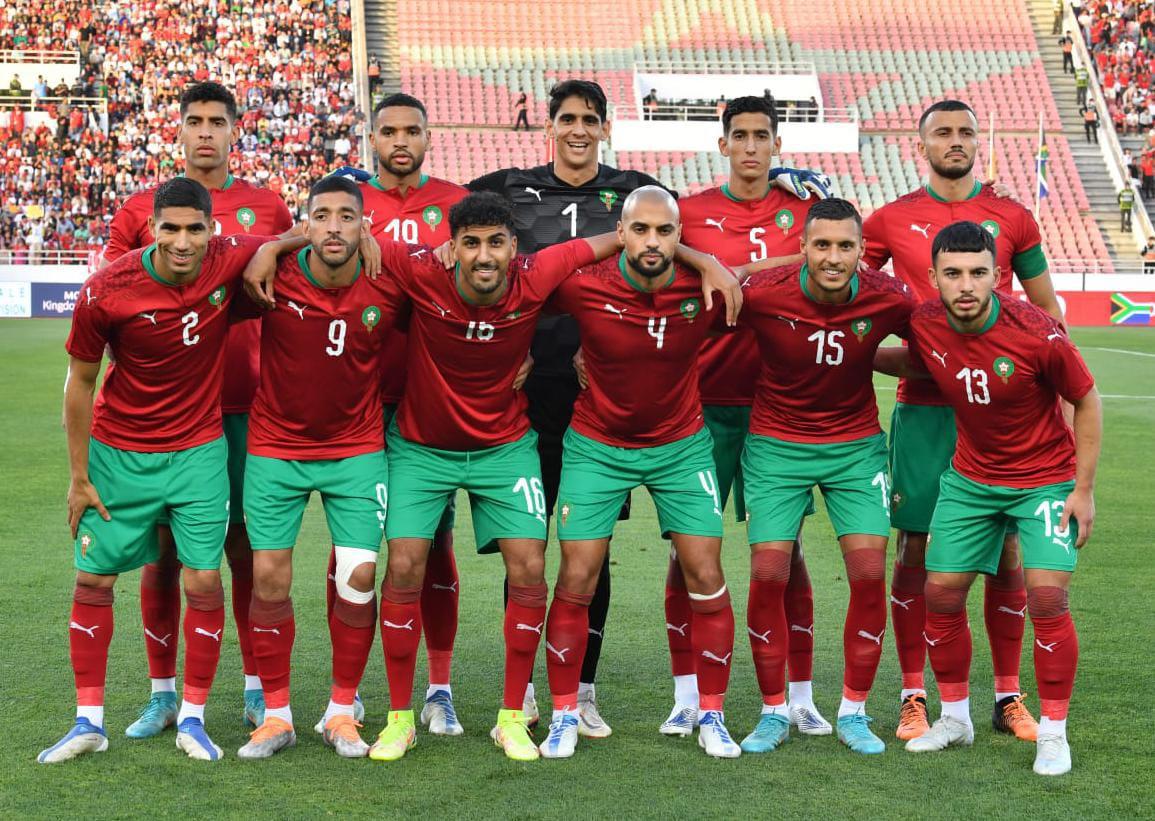 المنتخب الوطني المغربي يصل جنوب إفريقيا وهذه ملامح التشكيلة المتوقعة للمواجهة