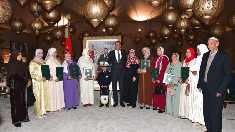 السيد حموشي يستقبل أرامل وآباء موظفي شرطة ممن وافتهم المنية خلال أداء الواجب المهني