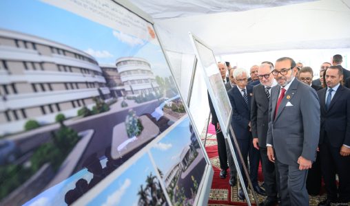 الدار البيضاء- سطات.. جلالة الملك يعطي انطلاقة أشغال إنجاز مشروع تضامني لاستقبال وإعادة التأهيل النفسي والاجتماعي للأشخاص ذوي الأمراض العقلية