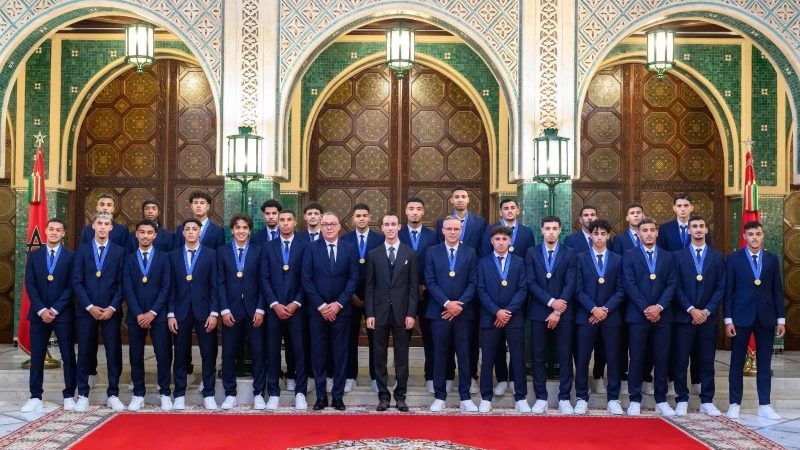 بتعليمات سامية من جلالة الملك، صاحب السمو الملكي ولي العهد الأمير مولاي الحسن يترأس حفلا أقامه جلالته على شرف أعضاء المنتخب الوطني لكرة القدم لأقل من 20 سنة، بطل العالم
