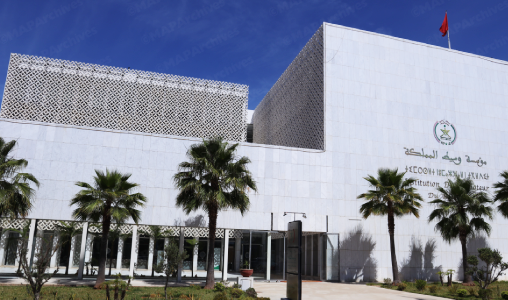 الملك يتفضل بالموافقة على اعتماد يوم التاسع من دجنبر من كل سنة يوما وطنيا للوساطة المرفقية (بلاغ)