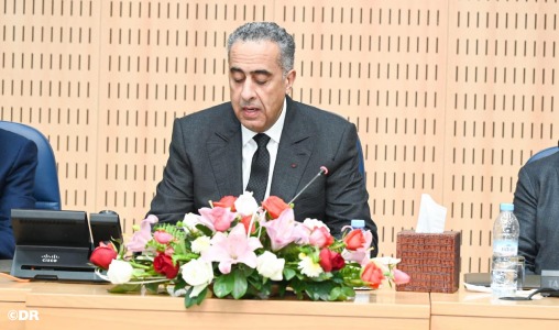 حموشي يشرف على تسليم الأوسمة الملكية السامية التي تفضل صاحب الجلالة بالإنعام بها على أطر وموظفي المديرية العامة لمراقبة التراب الوطني (بلاغ DGST)