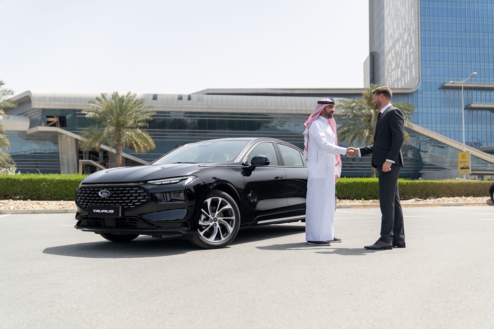 نحو قيادة أكثر كفاءة واستدامة: كيف تمنحك طرازات فورد الهجينة تحكماً استثنائياً بتكاليف الوقود