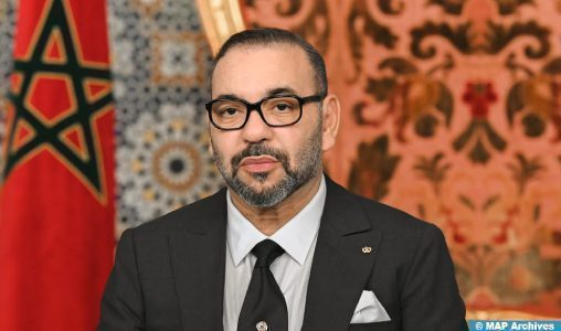 جلالة الملك يهنئ المتسلقة العالمية نوال صفنضلة إثر الإنجاز الرياضي الكبير الذي سجلته بتسلقها لقمتي إيفيريست ولوتسي المتجاورتين