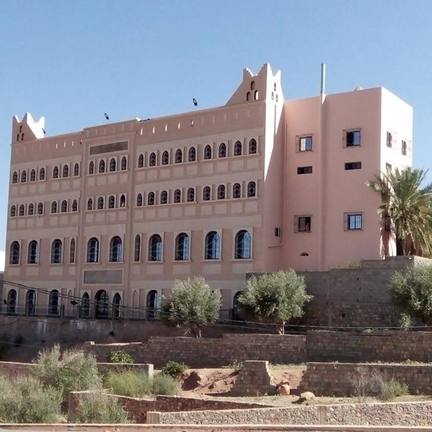 تحت الرعاية السامية لصاحب الجلالة الملك محمد السادس نصره الله.. الزاوية البصيرية ببني عياط بإقليم أزيلال تحتضن ندوة علمية دولية حول العلماء الصوفية بين التلقي العلمي والإصلاح المجتمعي