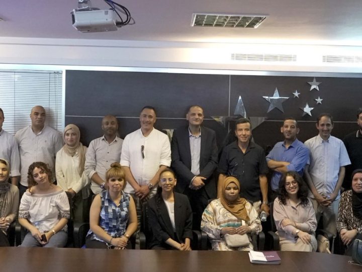 الشركة الوطنية للإذاعة والتلفزة تعزز انفتاحها على الوسط الجامعي وتستعرض منظومتها الإشهارية أمام طلبة ماستر “الإعلام والعلوم الإنسانية”