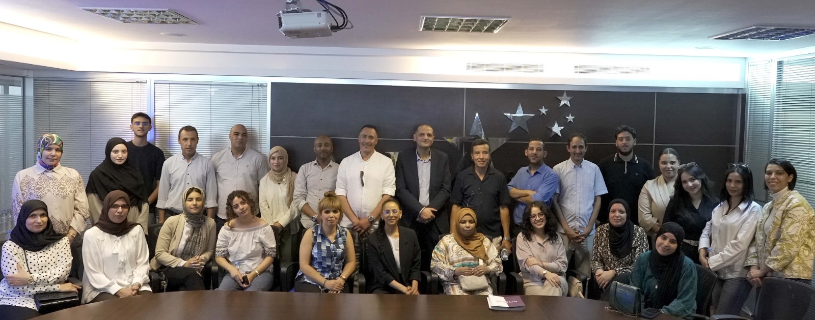 الشركة الوطنية للإذاعة والتلفزة تعزز انفتاحها على الوسط الجامعي وتستعرض منظومتها الإشهارية أمام طلبة ماستر “الإعلام والعلوم الإنسانية”