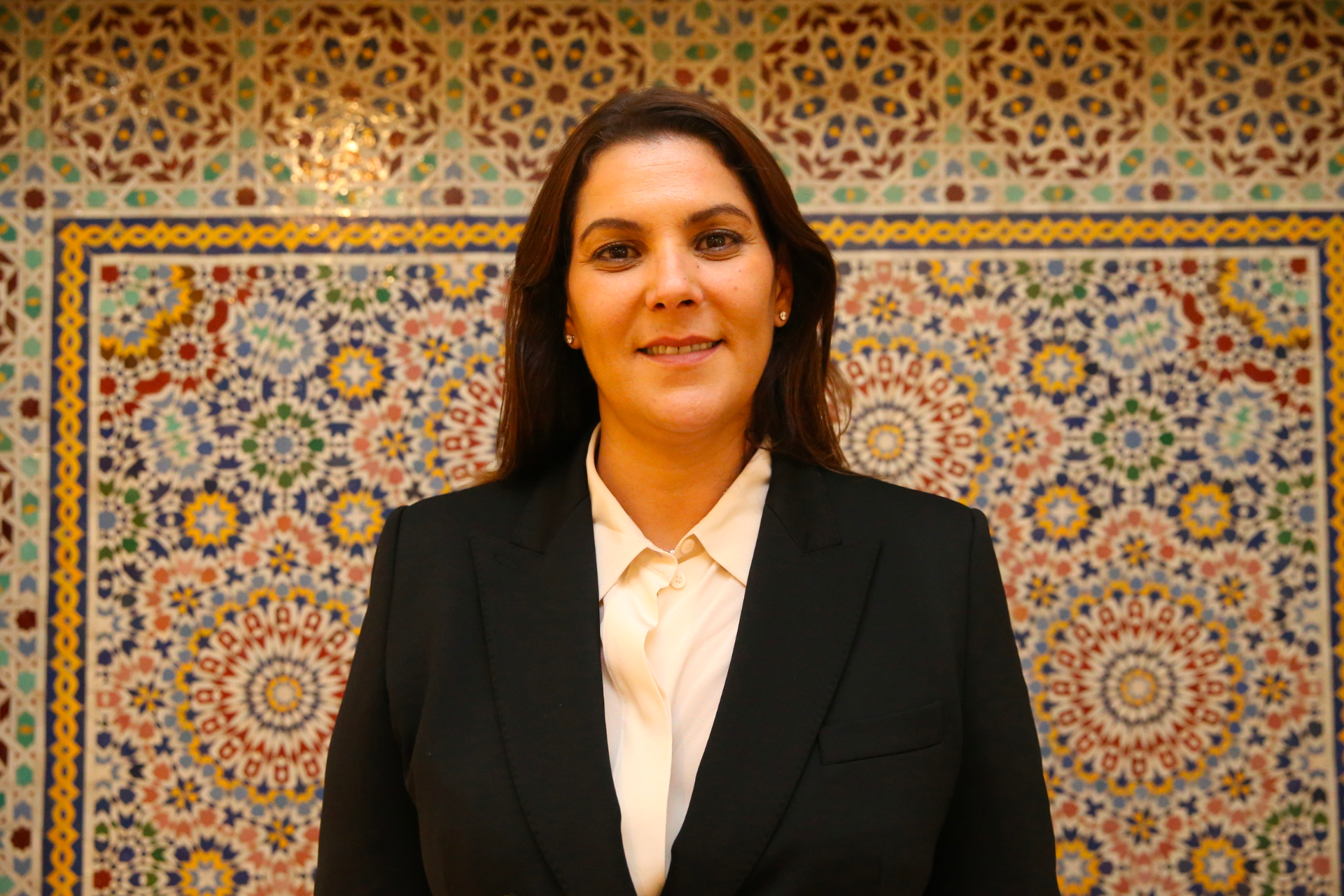 نبذة عن فاطمة الزهراء المنصوري، التي عينها جلالة الملك رئيسة للحكومة