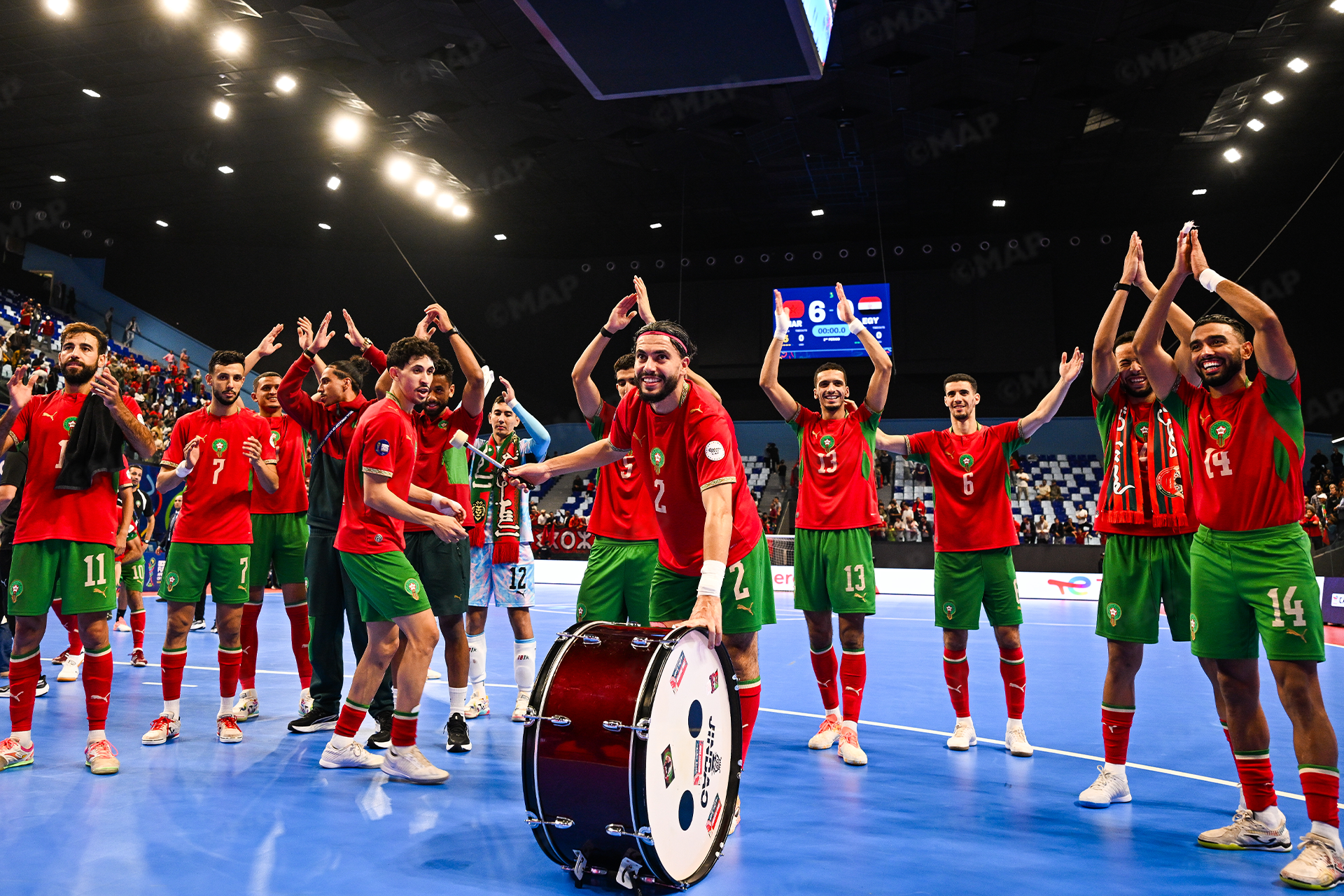كأس إفريقيا لكرة القدم داخل القاعة ( دور النصف )..المنتخب المغربي يتفوق على نظيره المصري (6-0) ،ويضرب موعدا في النهائي مع منتخب الأنغولي